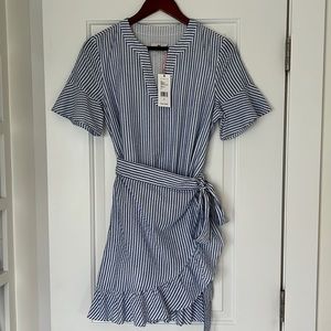 Seersucker vineyard vines dress size 2